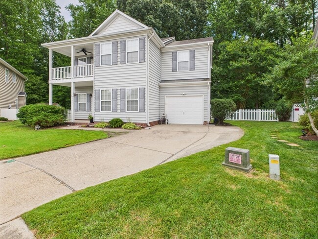 Building Photo - Stunning 4-Bedroom, 2.5-Bathroom Home in t...
