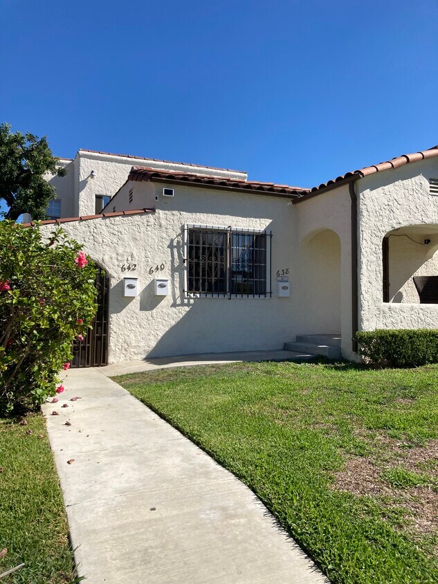 Primary Photo - 638 N Vista St