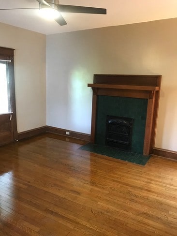 Interior Photo - COLONIAL