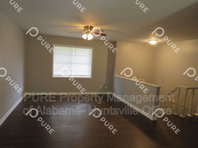 Building Photo - 3419 Grassfort Dr SW