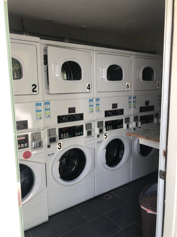 Foto del edificio - 115 S Lois Ave