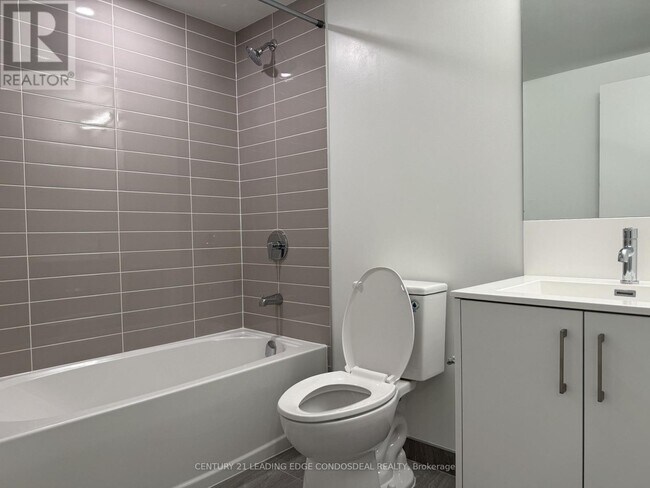 Photo du bâtiment - 4010 Eglinton Ave W