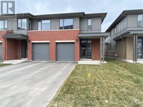 Building Photo - 515 Pimiwidon St