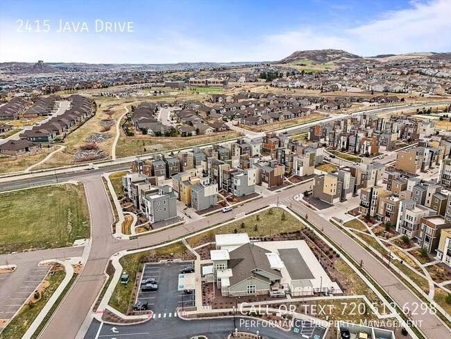 Foto del edificio - 2415 Java Dr