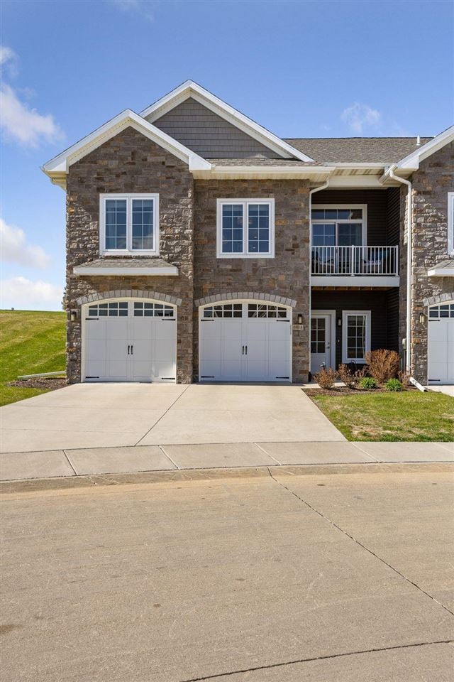 Building Photo - 2881 Blue Sage Dr