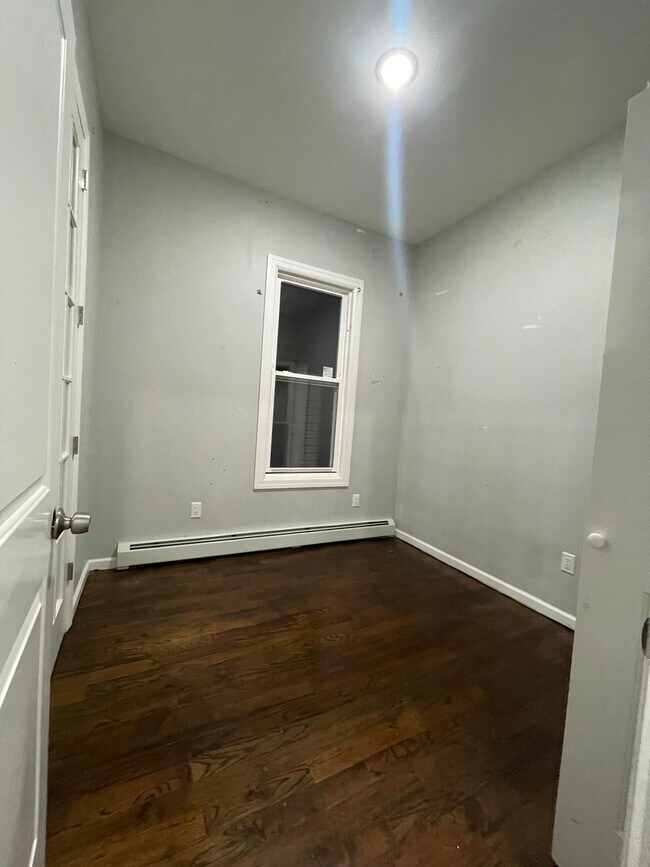 Foto del edificio - 127 Arlington Ave