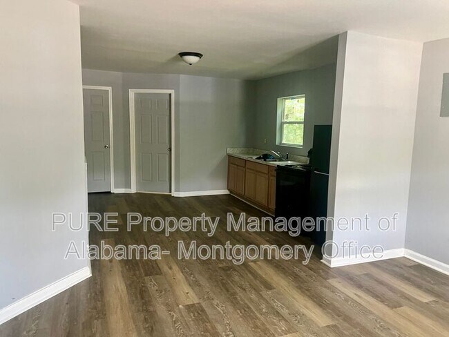 Foto del edificio - 2276 Lower Wetumpka Rd