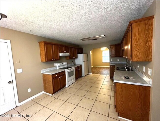 Building Photo - 7161 Patience Ct