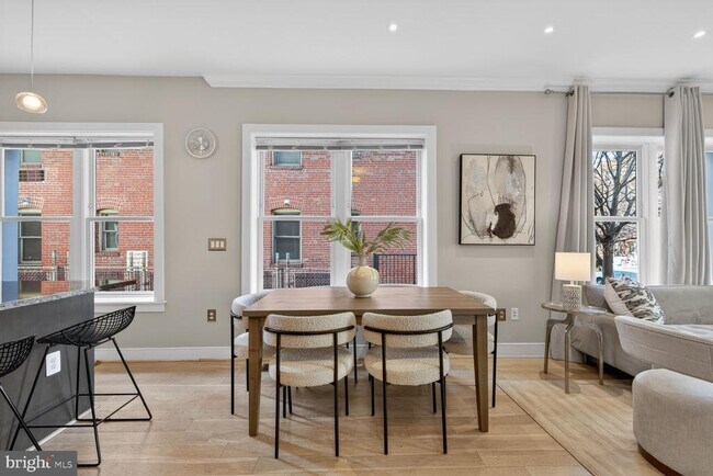 Foto del edificio - 2142 O St NW