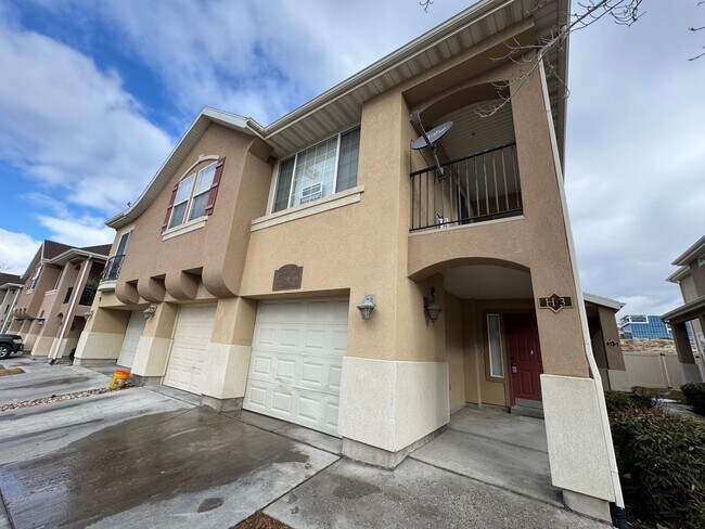 Foto del edificio - Great 2 bed, 2 bath town home in Lehi