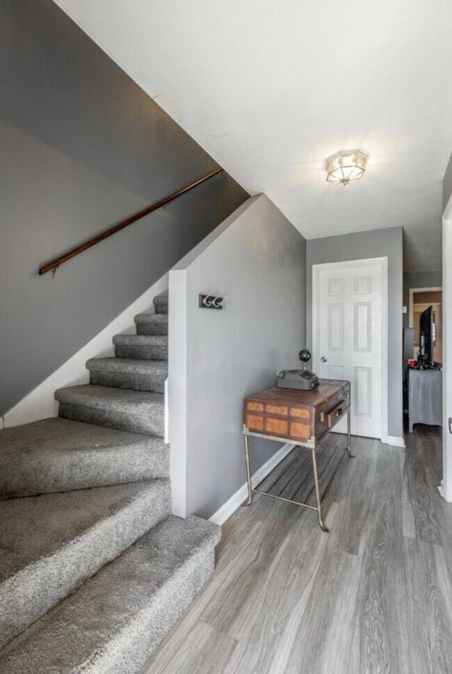 Foto del edificio - 41 Cedar Tree Ln