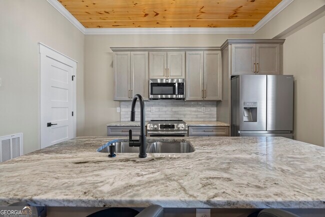 Foto del edificio - 958 Church St