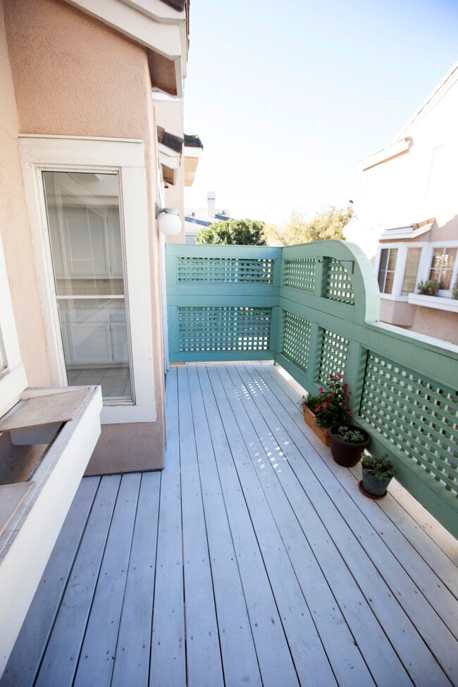 Balcony - 12926 Carmel Creek Rd
