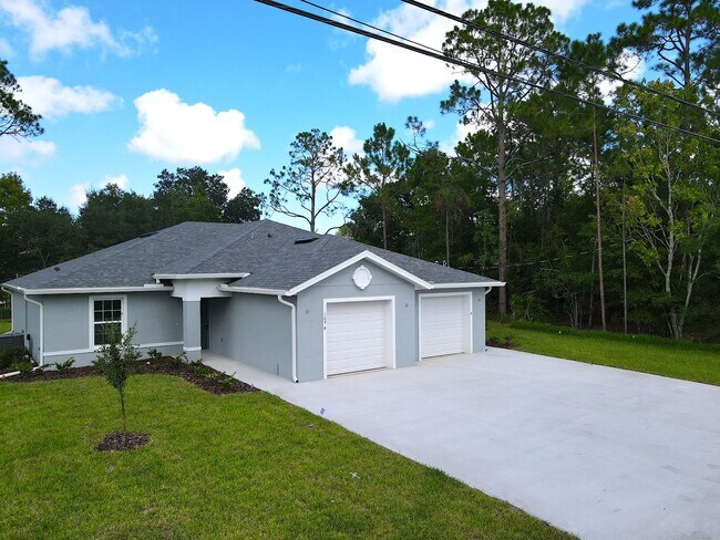 Building Photo - Roomy 3 Bed 2 Bath Duplex Home for Rent w ...