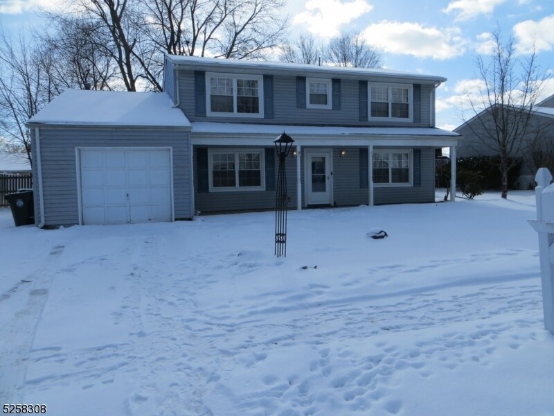 18 Edgewood Pl, Mount Olive, NJ 07836 House Rental in Mount Olive, NJ