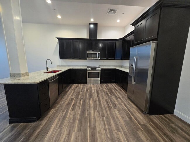 Photo - Jenkins Block Whitman LLC Apartment