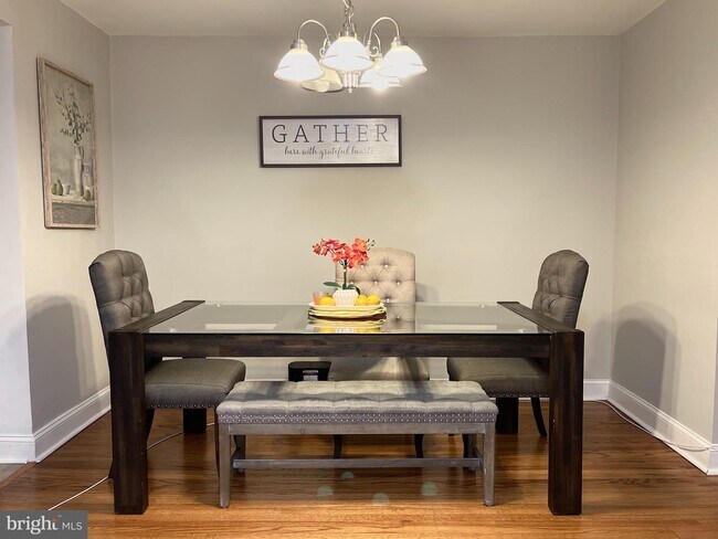 Building Photo - 2530 48th St