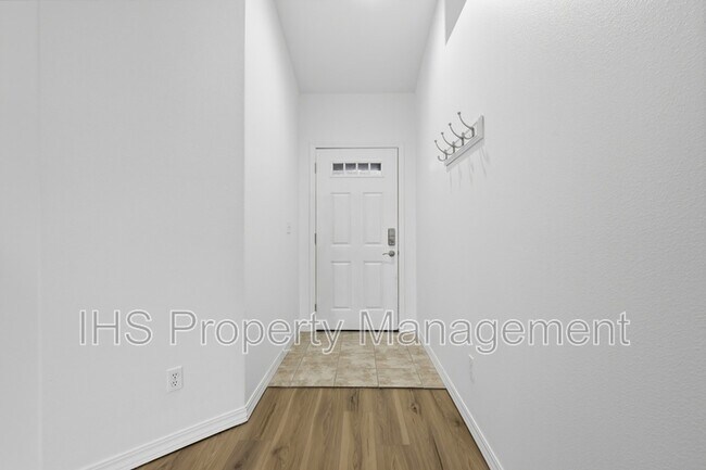 Building Photo - 5619 Coppercap Mountain Ln