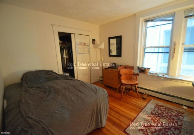 Building Photo - 1 br, 1 bath Apartment - 19 South St Apt 2