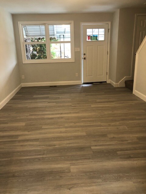 Foto del edificio - 1602 Yakona Rd