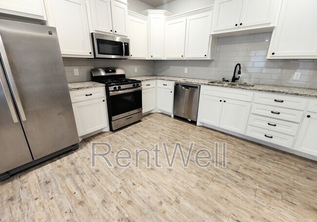 Foto del edificio - 2215 Quitman Ave