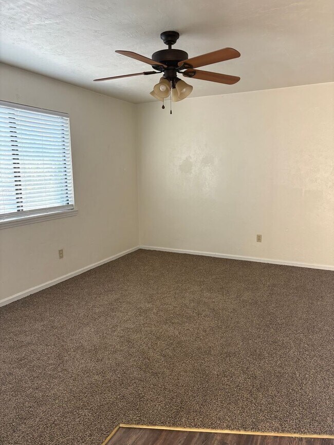 Foto del edificio - 1414 Willow Bend Way