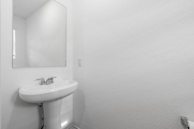 Building Photo - 7128 Spotted Leaf Wy