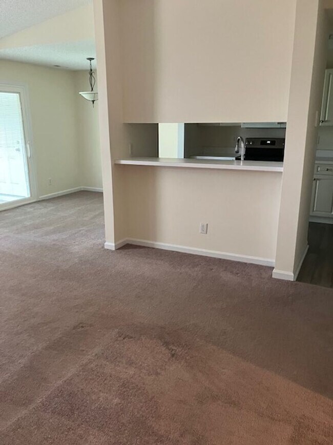 Photo - 719-J Apartment