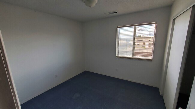 Building Photo - 1330 J St