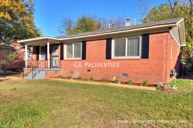Foto del edificio - Renovated 3 Bedroom Home in Colonial Acres!