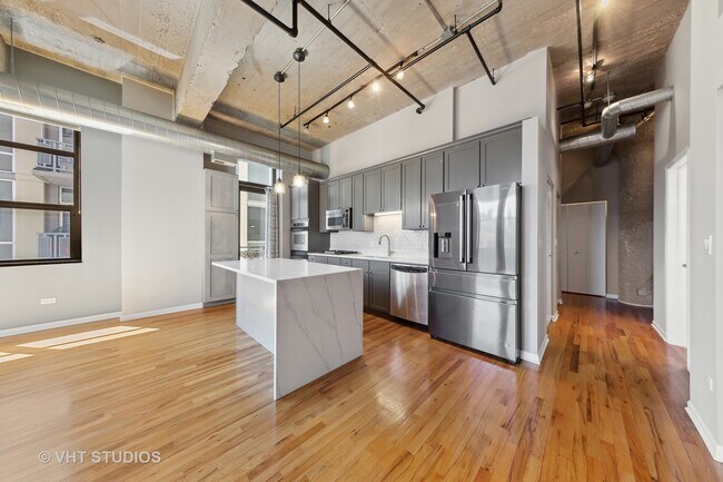 Foto del edificio - 758 N Larrabee St