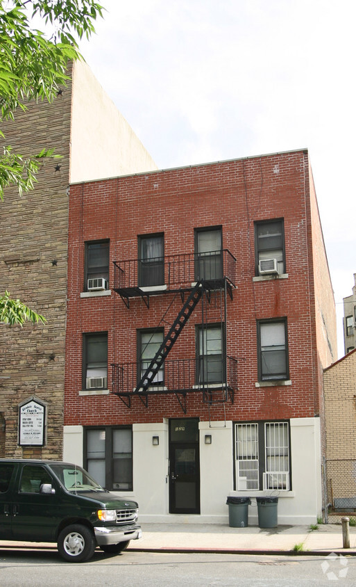 Foto principal - 129 West 128th St