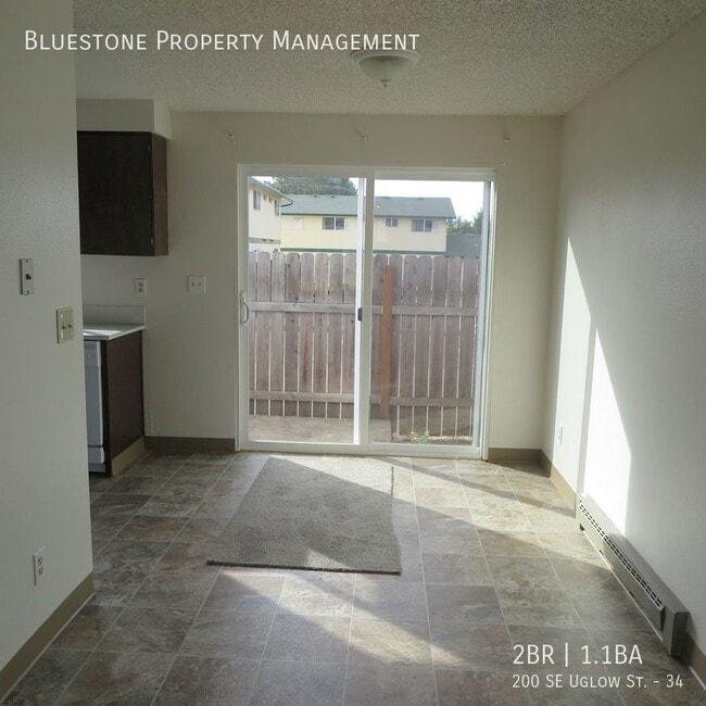 Building Photo - 2 Bedroom x 1.5 Bath Townhome Available in...