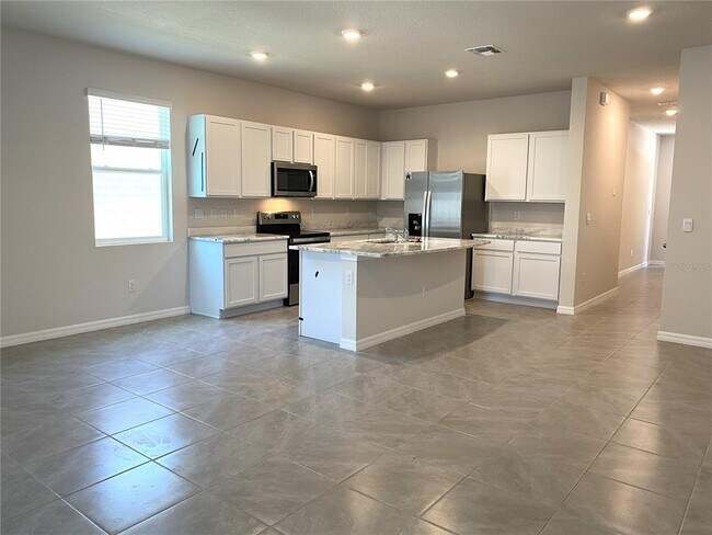 Building Photo - 2857 Newbern Banks Dr