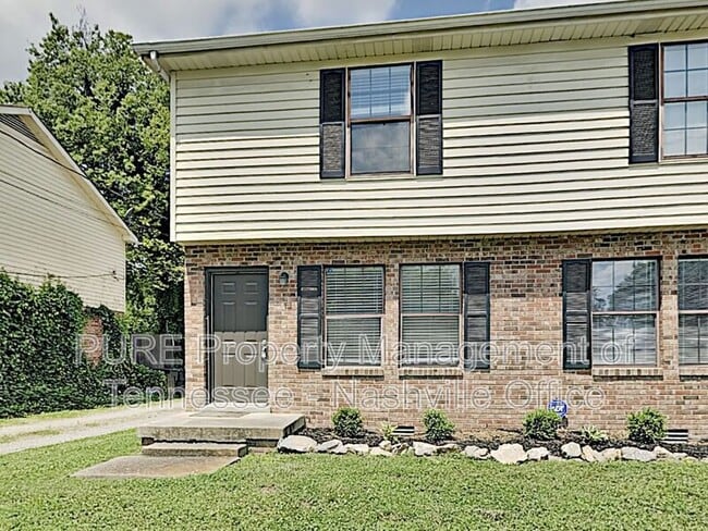 Photo - 613 Eastboro Dr Townhome