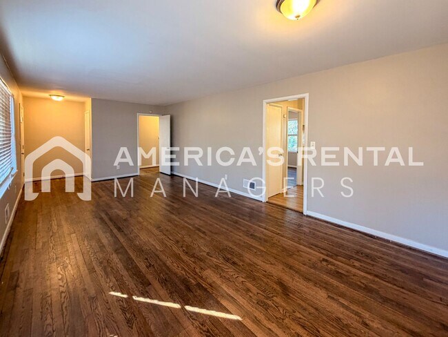 Foto del edificio - Cozy & Convenient 3-Bedroom Home for Rent!