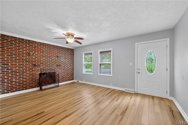Building Photo - 9541 Horseshoe Island Rd