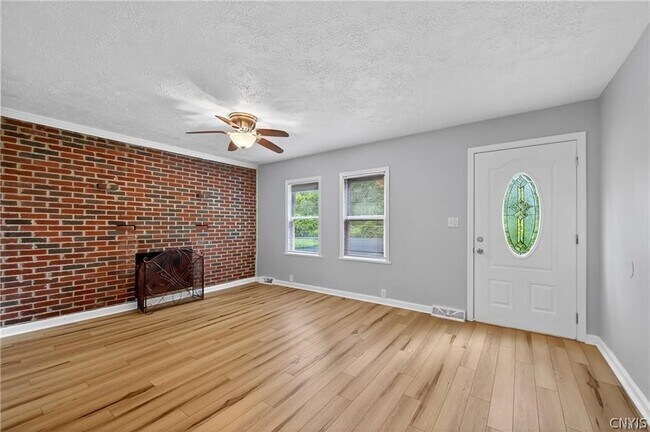 Foto del edificio - 9541 Horseshoe Island Rd