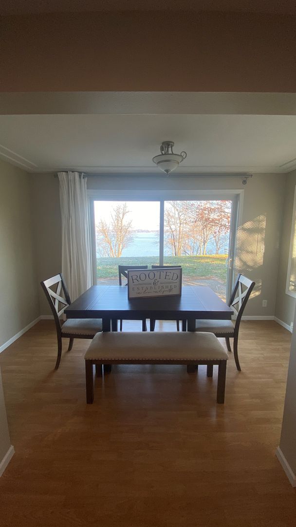 Building Photo - Lake Home on Lake Irene 3 Beds 2 Baths, Av...