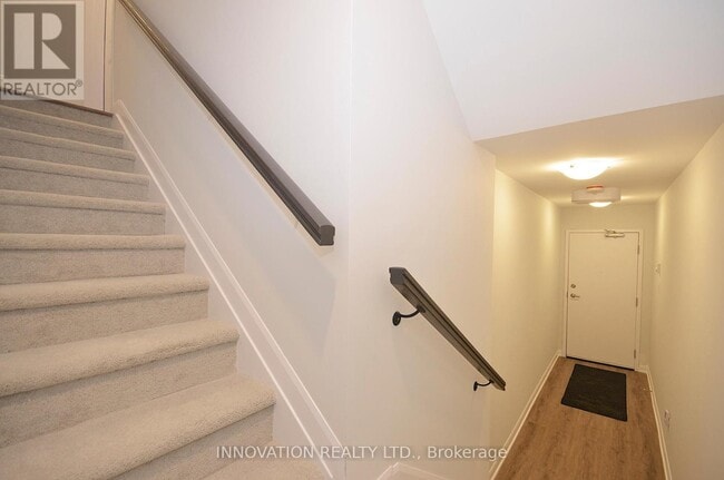 Photo du bâtiment - 1429 Creekway Private