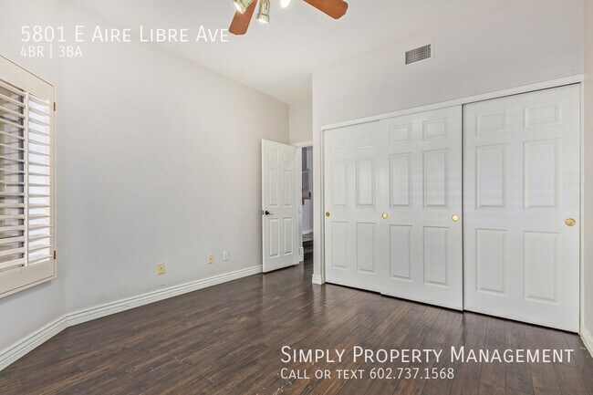 Building Photo - REDUCED!!! Large and Spacious 4 bedroom 3 ...