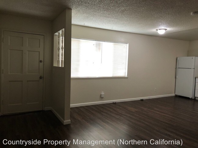 Foto del edificio - 2569-2569 Glen Ave