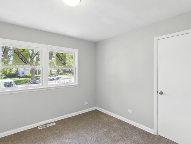 Foto del edificio - 17704 Grandview Dr