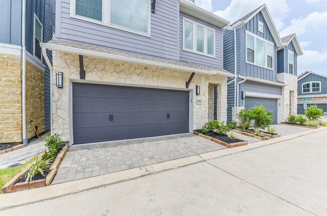 Foto del edificio - 10916 Keaton Landing Dr