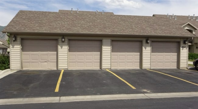 Building Photo - 467 S 2550 W