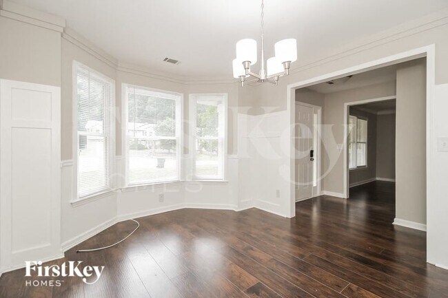 Foto del edificio - 1985 Castle Royale Dr