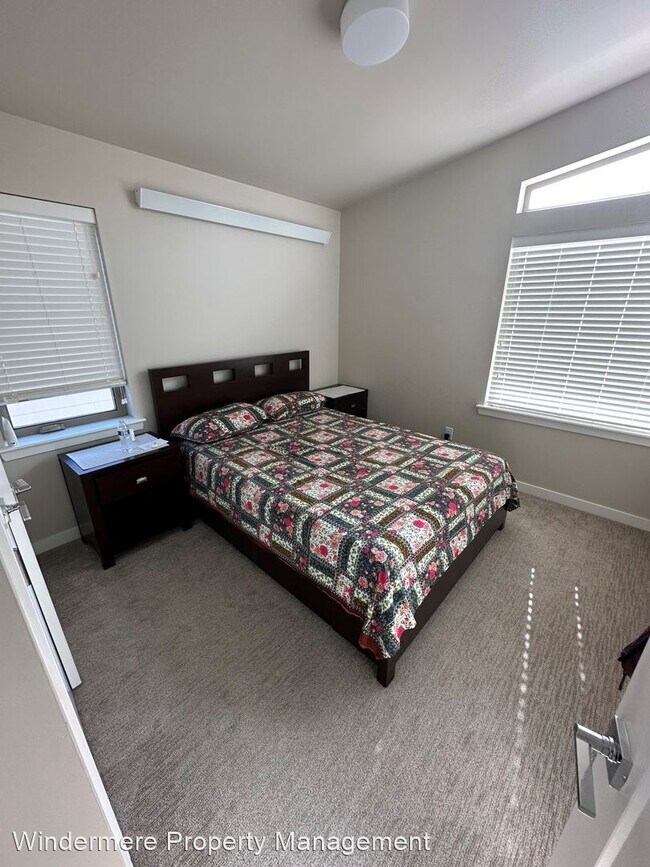 Building Photo - 3 br, 2.5 bath House - 908 Verde Loop