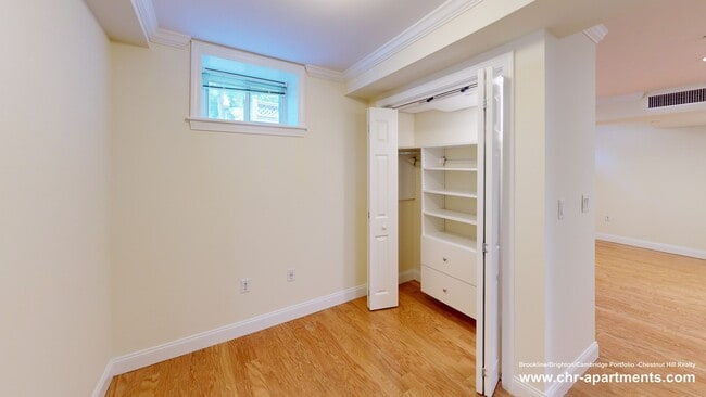 Building Photo - 3 Langdon St