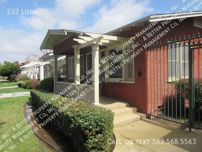 Building Photo - 232 Loma-