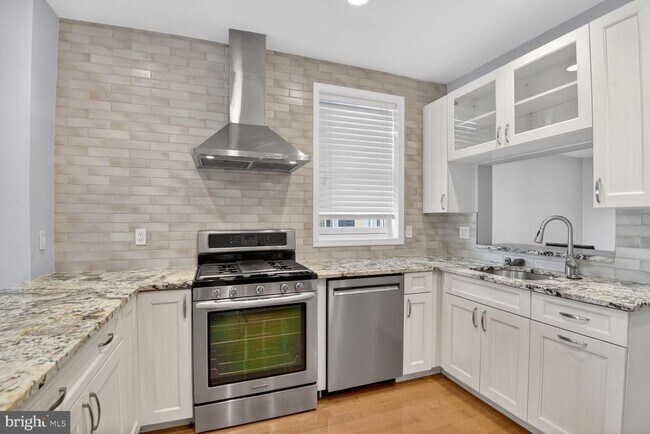 Foto del edificio - 5338 41st St NW
